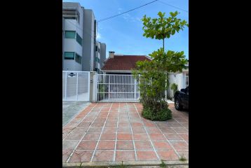 Excelente Casa Mobiliada Em Caiobá CA149