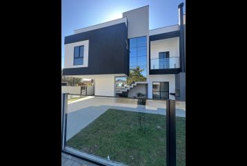 Excelente Sobrado Alto Padrão SB111